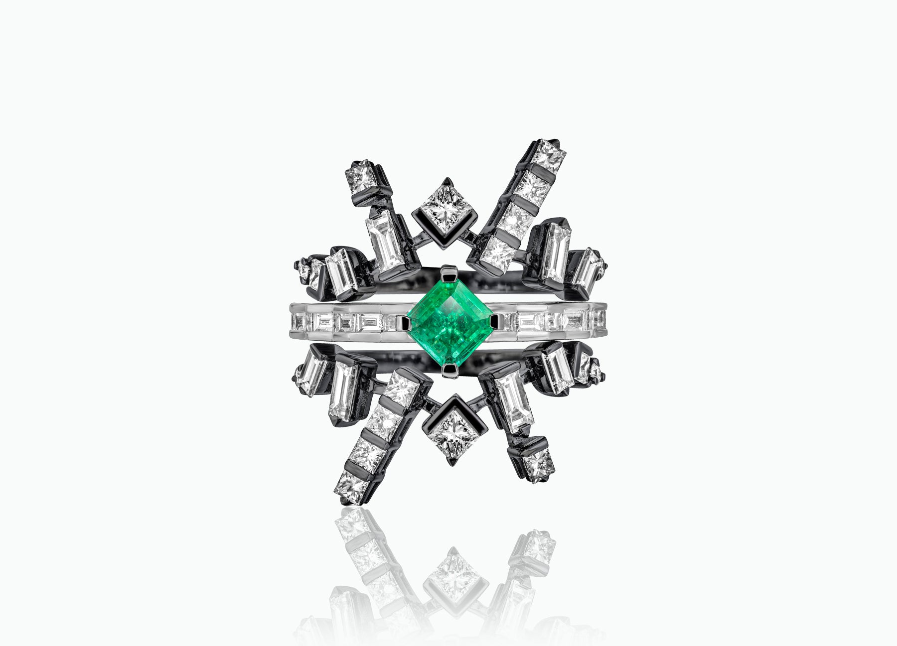 Cosmic Art Ring alternative bridal set by Tomasz Donocik a set of three rings with diamonds and an emerald centre stone Front view