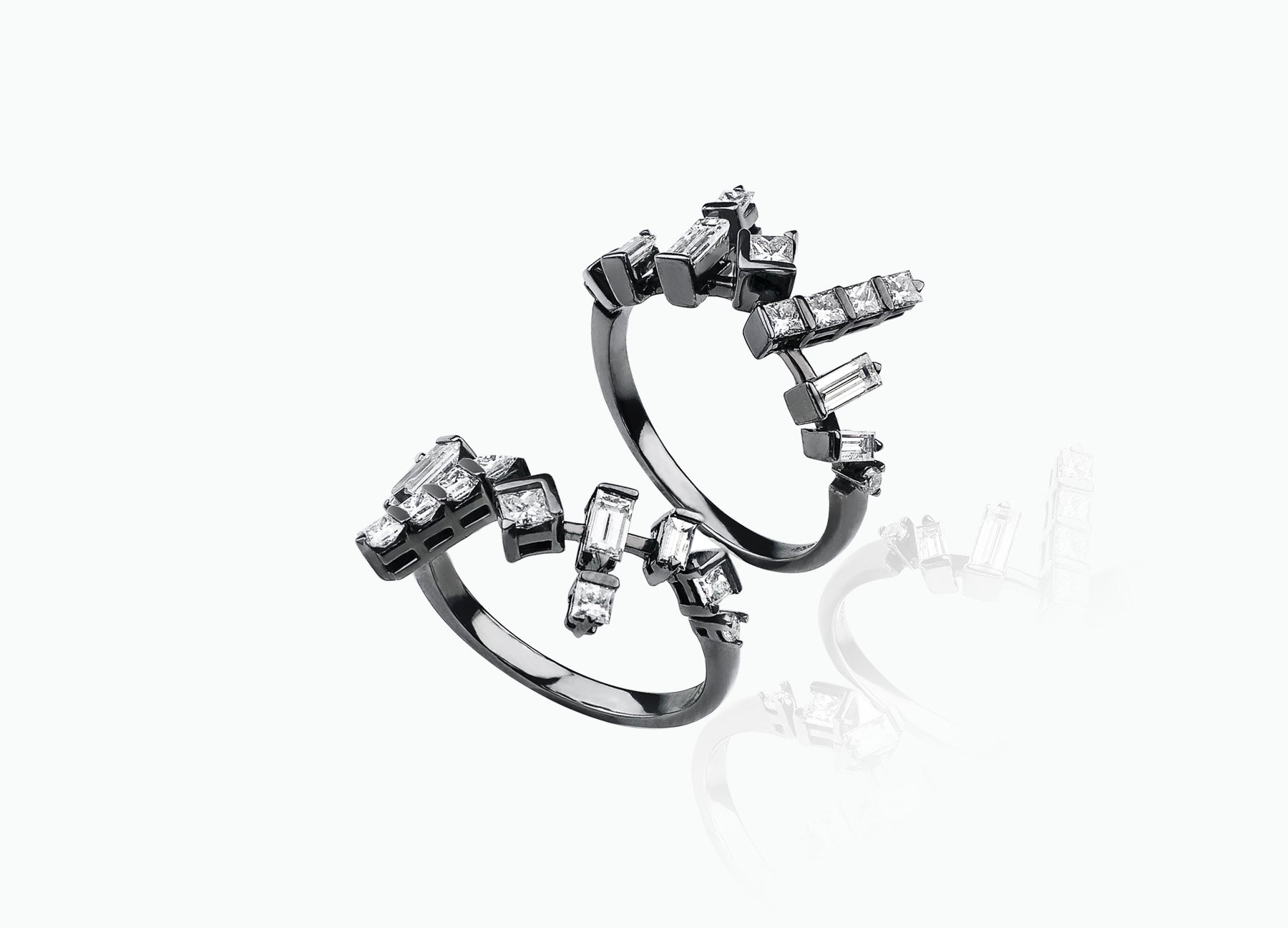Cosmic Art Ring alternative bridal set by Tomasz Donocik a set of three rings with diamonds two bands three quarter view