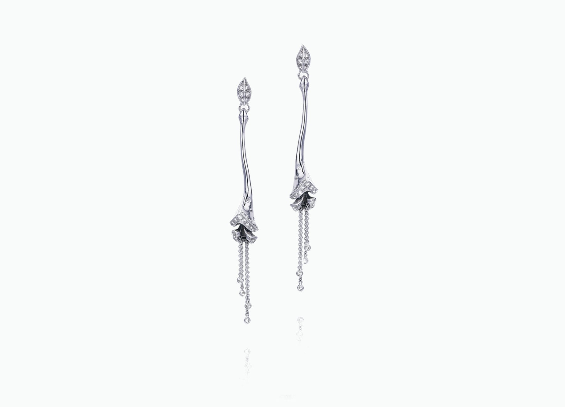 Snowbell Trumpet Earrings